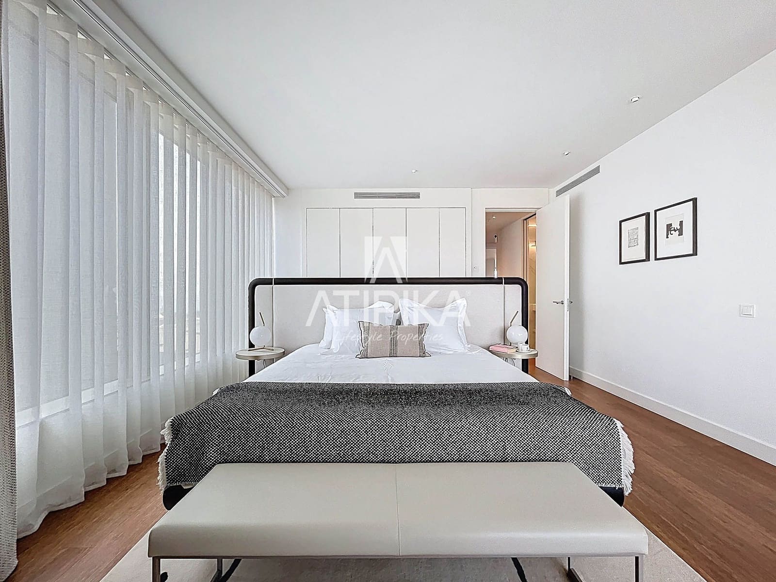 3 bedroom Apartment for sale in Barcelona city with pool - € 2,320,000 (Ref: 9062068)