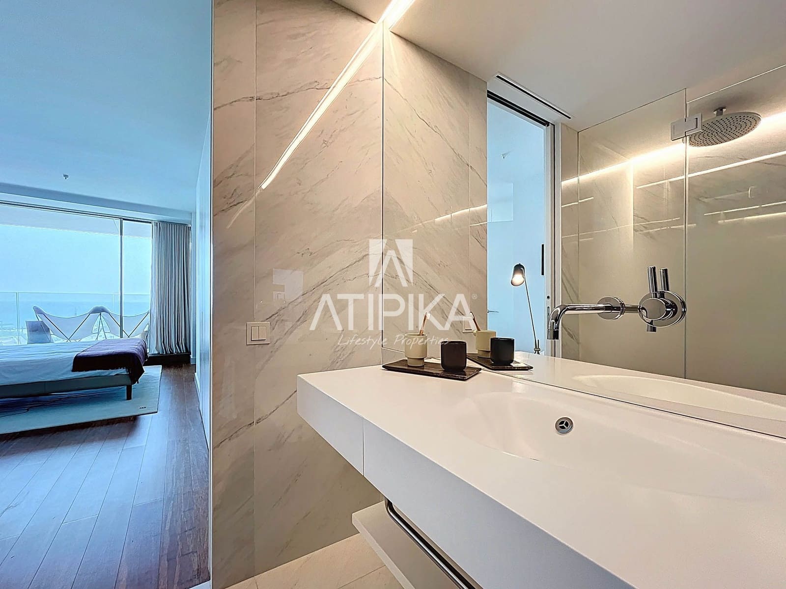 3 bedroom Apartment for sale in Barcelona city with pool - € 2,320,000 (Ref: 9062068)