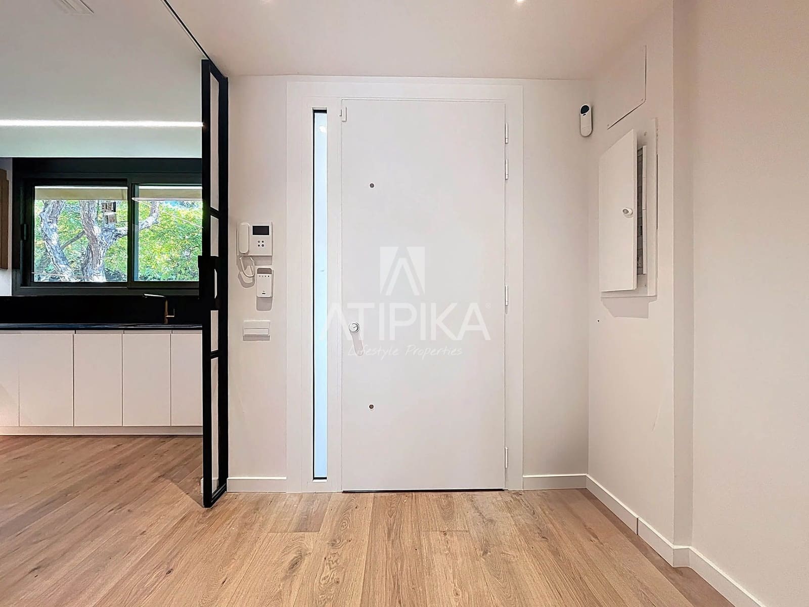 4 soveværelse Villa til leje i Gava med swimmingpool - € 6.800 (Ref: 9073075)