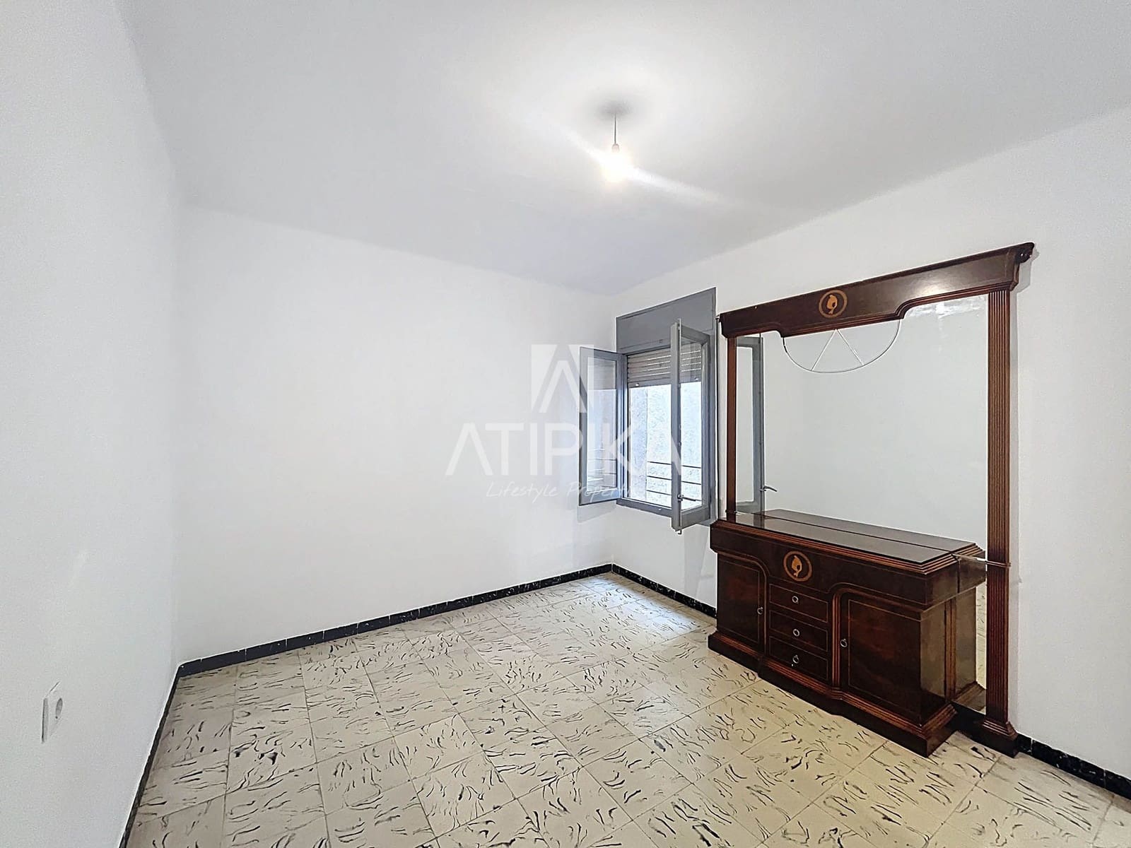 3 bedroom Apartment for sale in Pineda de Mar - € 190,000 (Ref: 9077717)