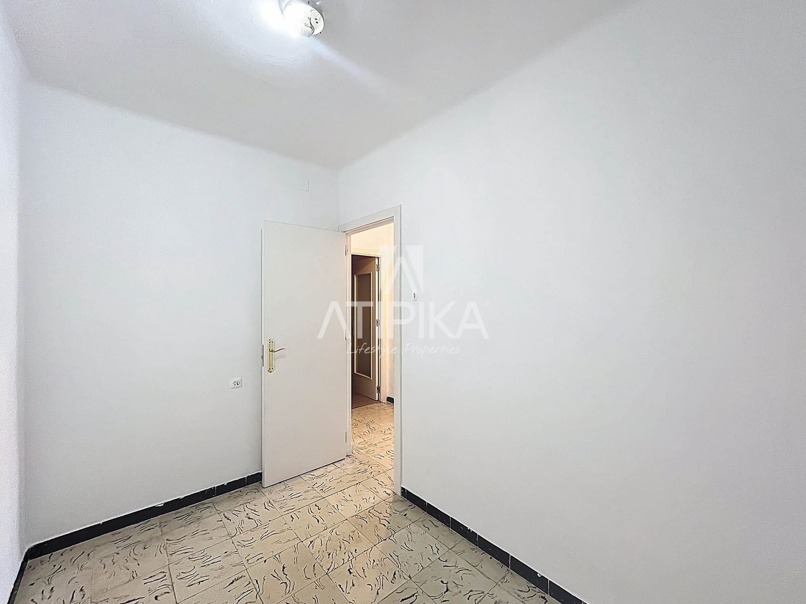 3 bedroom Apartment for sale in Pineda de Mar - € 190,000 (Ref: 9077717)