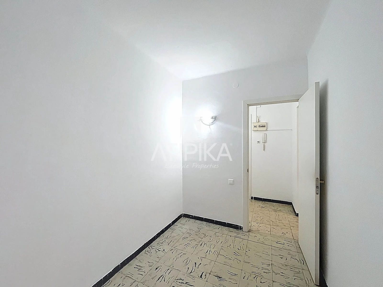 3 bedroom Apartment for sale in Pineda de Mar - € 190,000 (Ref: 9077717)