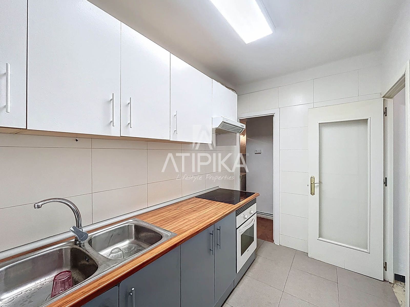 3 bedroom Apartment for sale in Pineda de Mar - € 190,000 (Ref: 9077717)