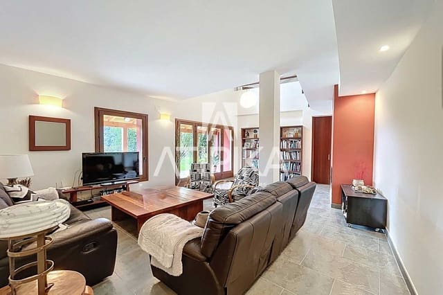 4 slaapkamer Villa te koop in Gallifa met zwembad - € 990.000 (Ref: 9077718)