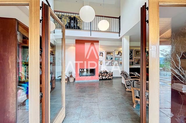 4 slaapkamer Villa te koop in Gallifa met zwembad - € 990.000 (Ref: 9077718)