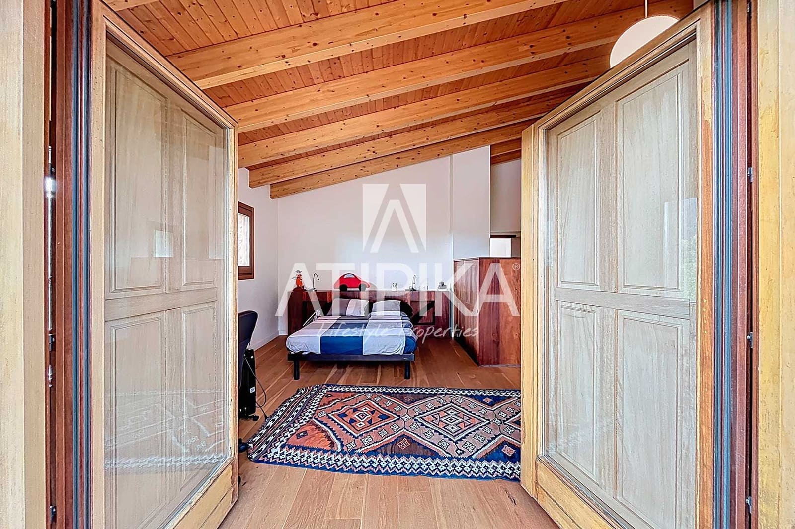 4 soverom Villa til salgs i Gallifa med svømmebasseng - € 990 000 (Ref: 9077718)