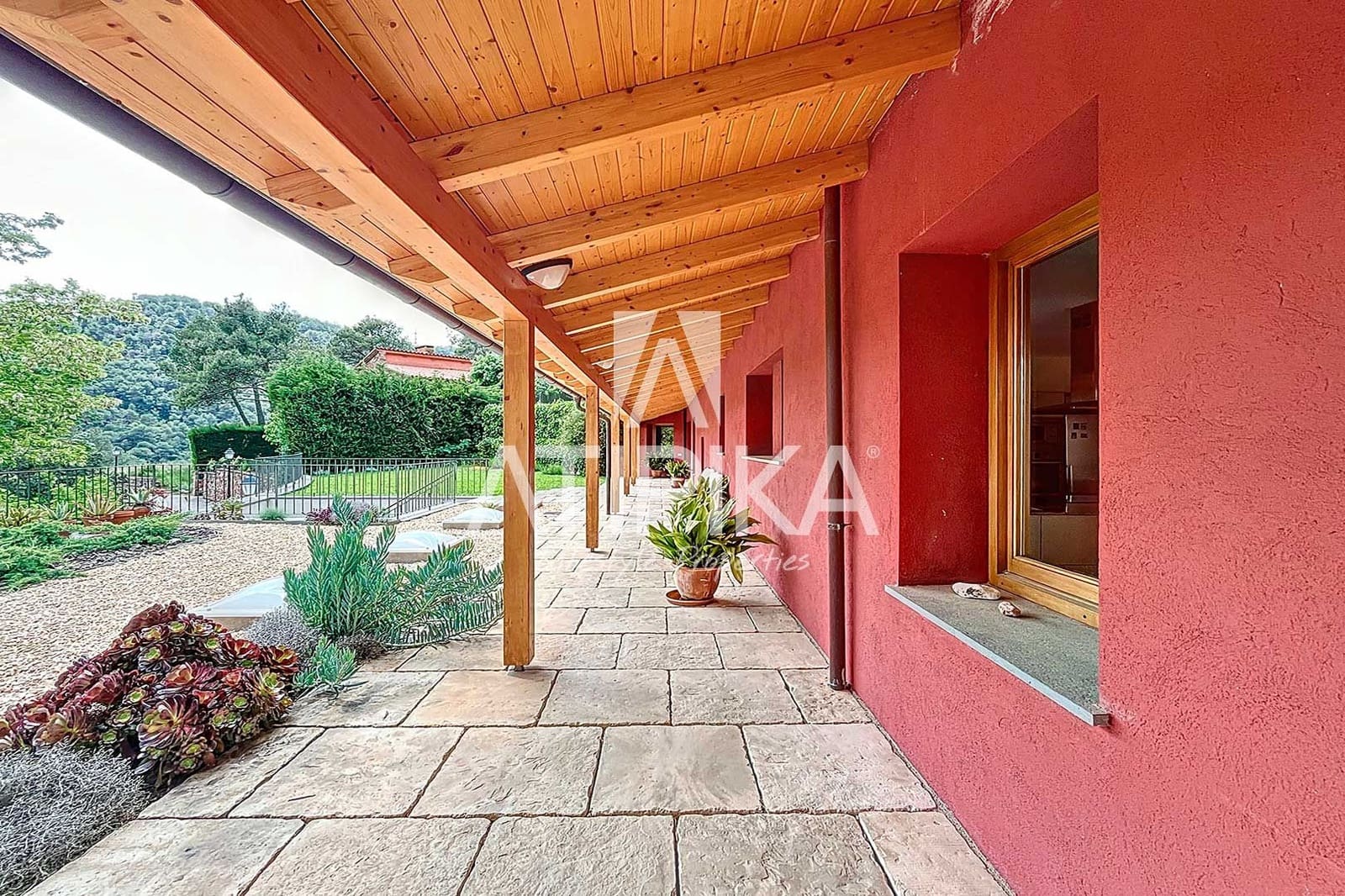 4 soverom Villa til salgs i Gallifa med svømmebasseng - € 990 000 (Ref: 9077718)