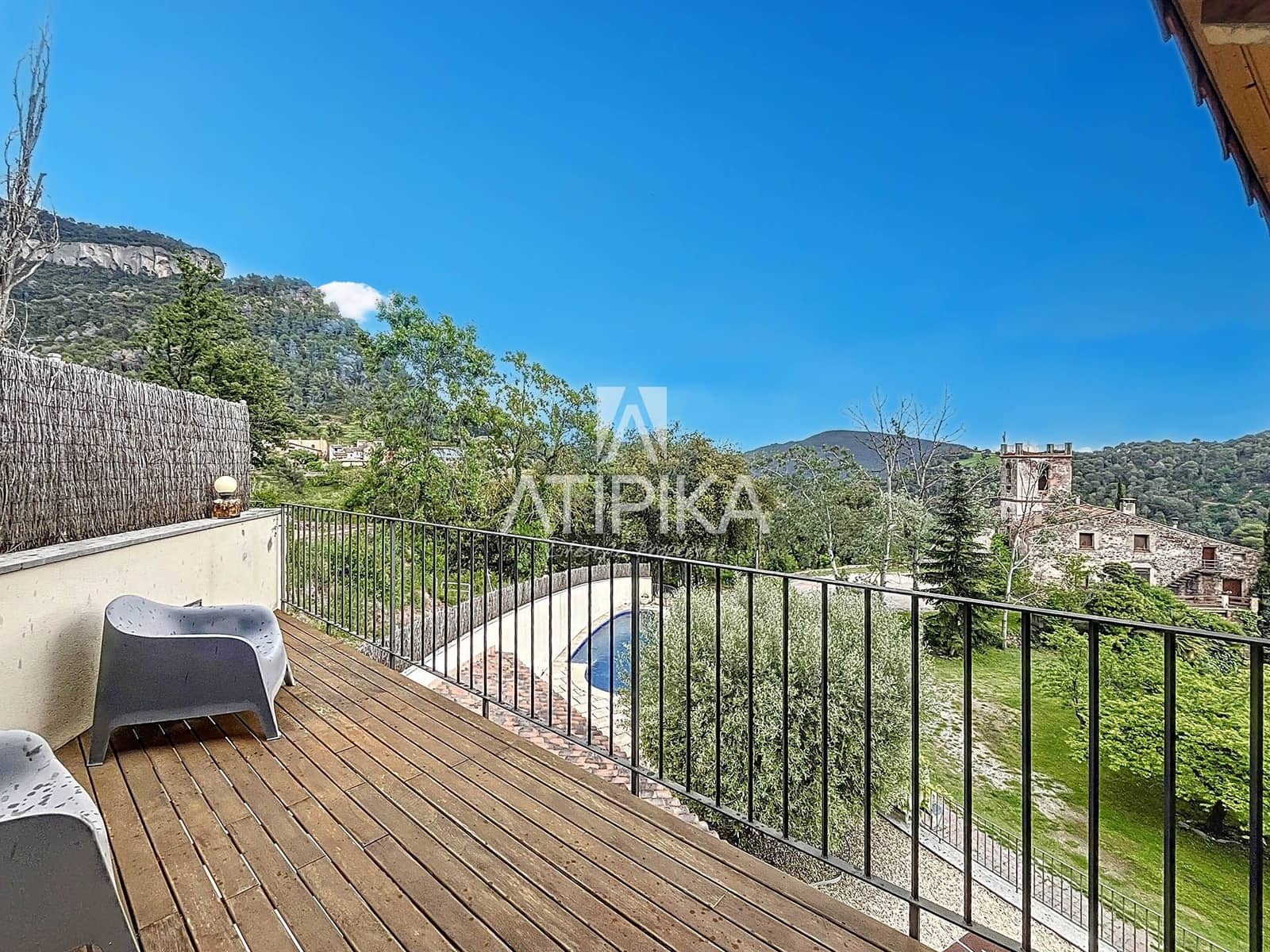 4 soverom Villa til salgs i Gallifa med svømmebasseng - € 990 000 (Ref: 9077718)