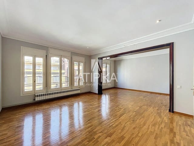 6 bedroom Apartment for sale in Barcelona city - € 1,690,000 (Ref: 9084861)