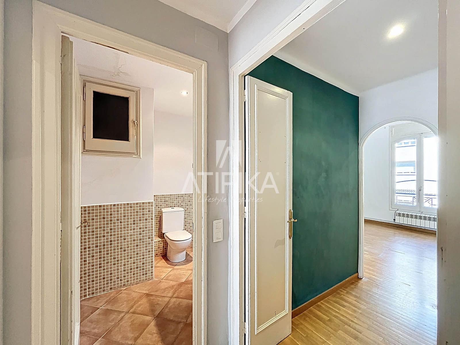 6 bedroom Apartment for sale in Barcelona city - € 1,690,000 (Ref: 9084861)