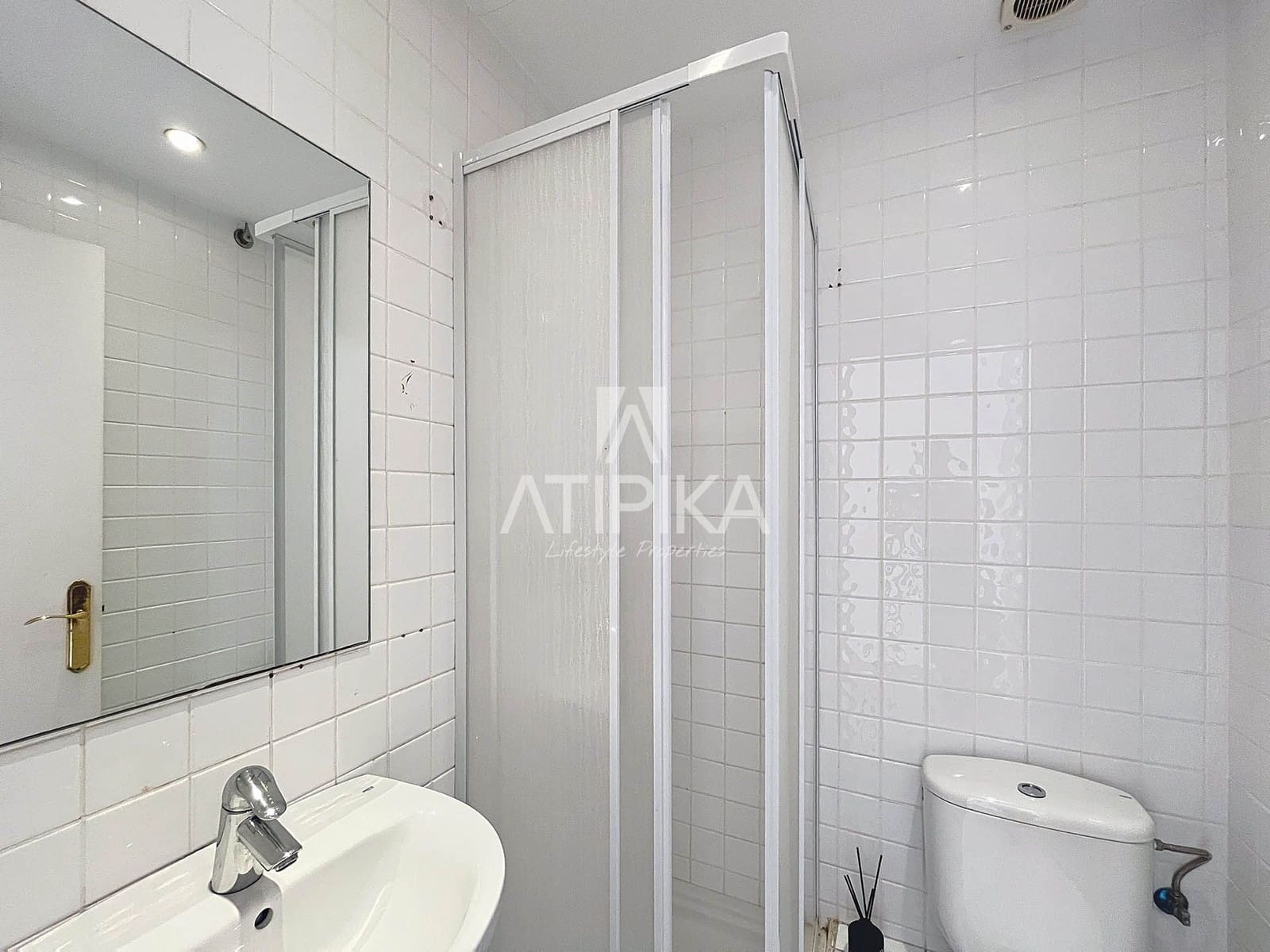 6 bedroom Apartment for sale in Barcelona city - € 1,690,000 (Ref: 9084861)