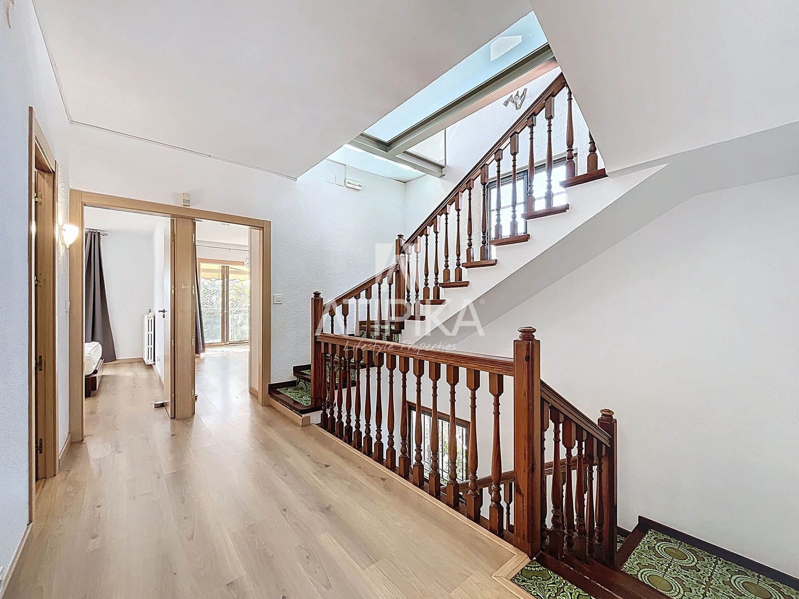 5 sypialnia Willa na sprzedaż w Castelldefels z basenem - 1 550 000 € (Ref: 9084862)