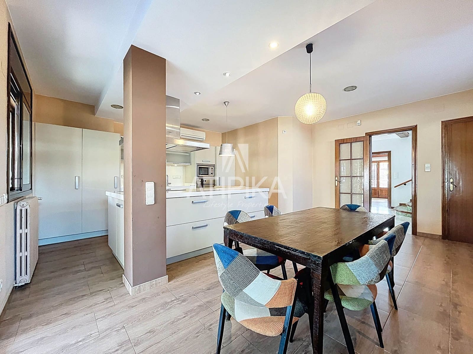 5 sypialnia Willa na sprzedaż w Castelldefels z basenem - 1 550 000 € (Ref: 9084862)