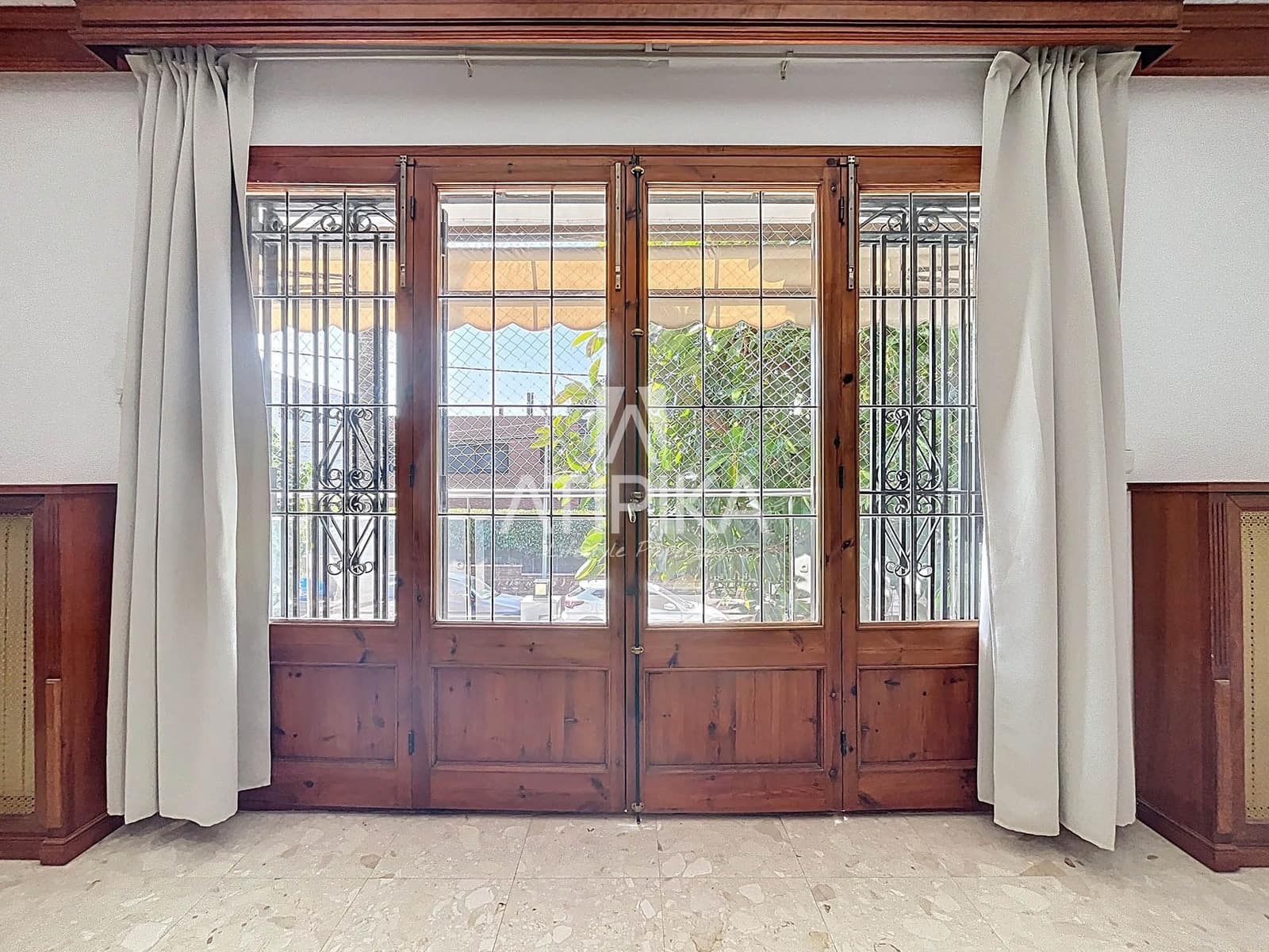 5 sypialnia Willa na sprzedaż w Castelldefels z basenem - 1 550 000 € (Ref: 9084862)