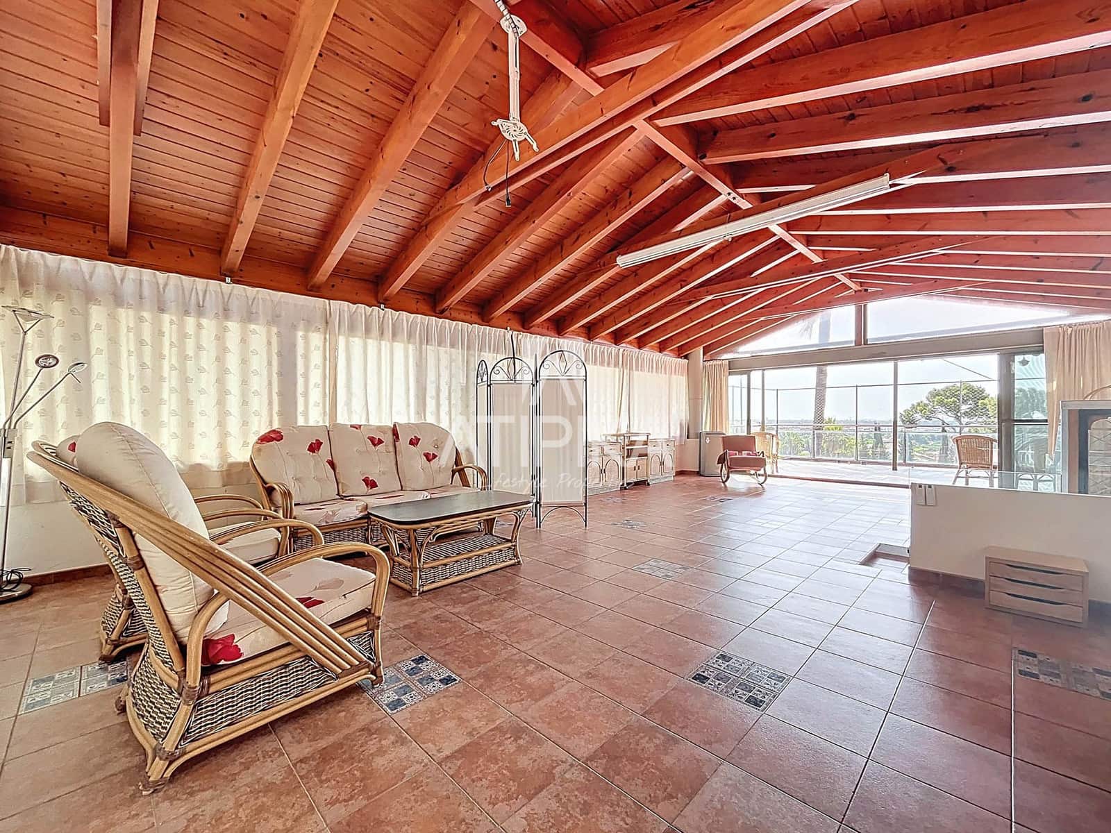 5 sypialnia Willa na sprzedaż w Castelldefels z basenem - 1 550 000 € (Ref: 9084862)