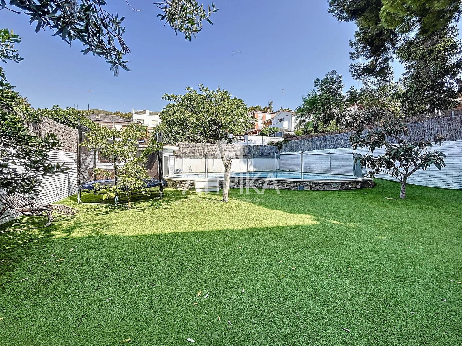 5 sypialnia Willa na sprzedaż w Castelldefels z basenem - 1 550 000 € (Ref: 9084862)