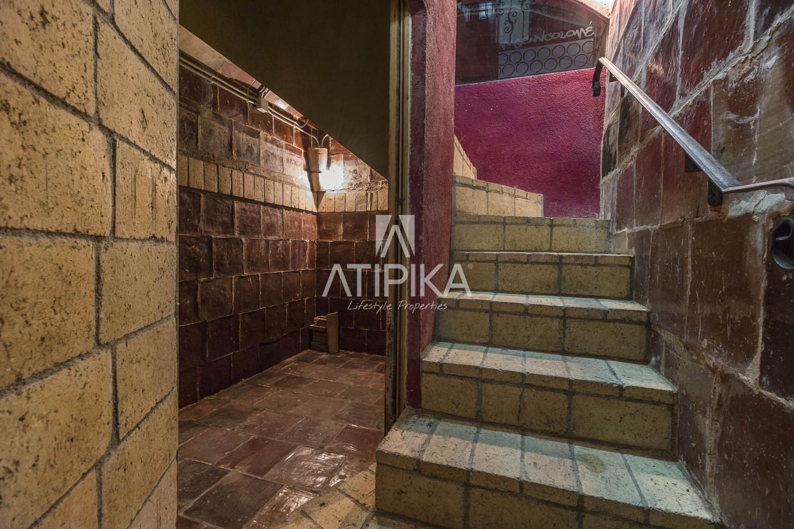 Finca/Country House for sale in Castellet i la Gornal with pool - € 1,400,000 (Ref: 9084863)