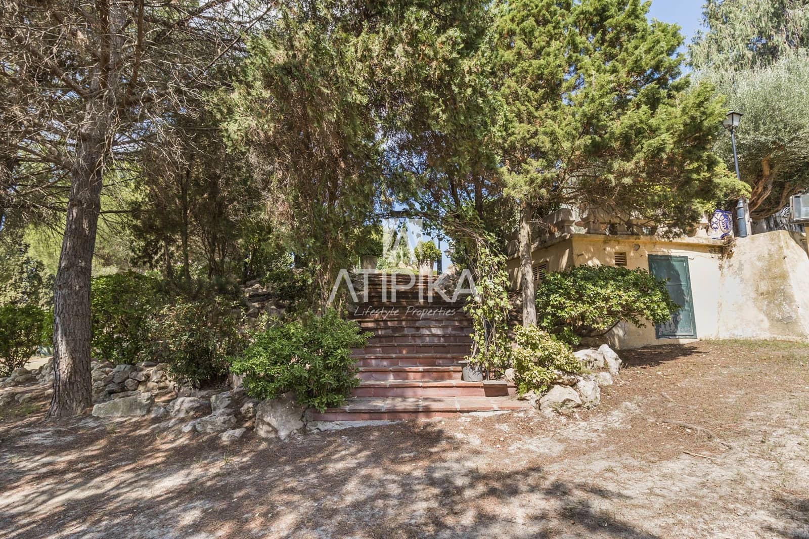 Finca/Country House for sale in Castellet i la Gornal with pool - € 1,400,000 (Ref: 9084863)