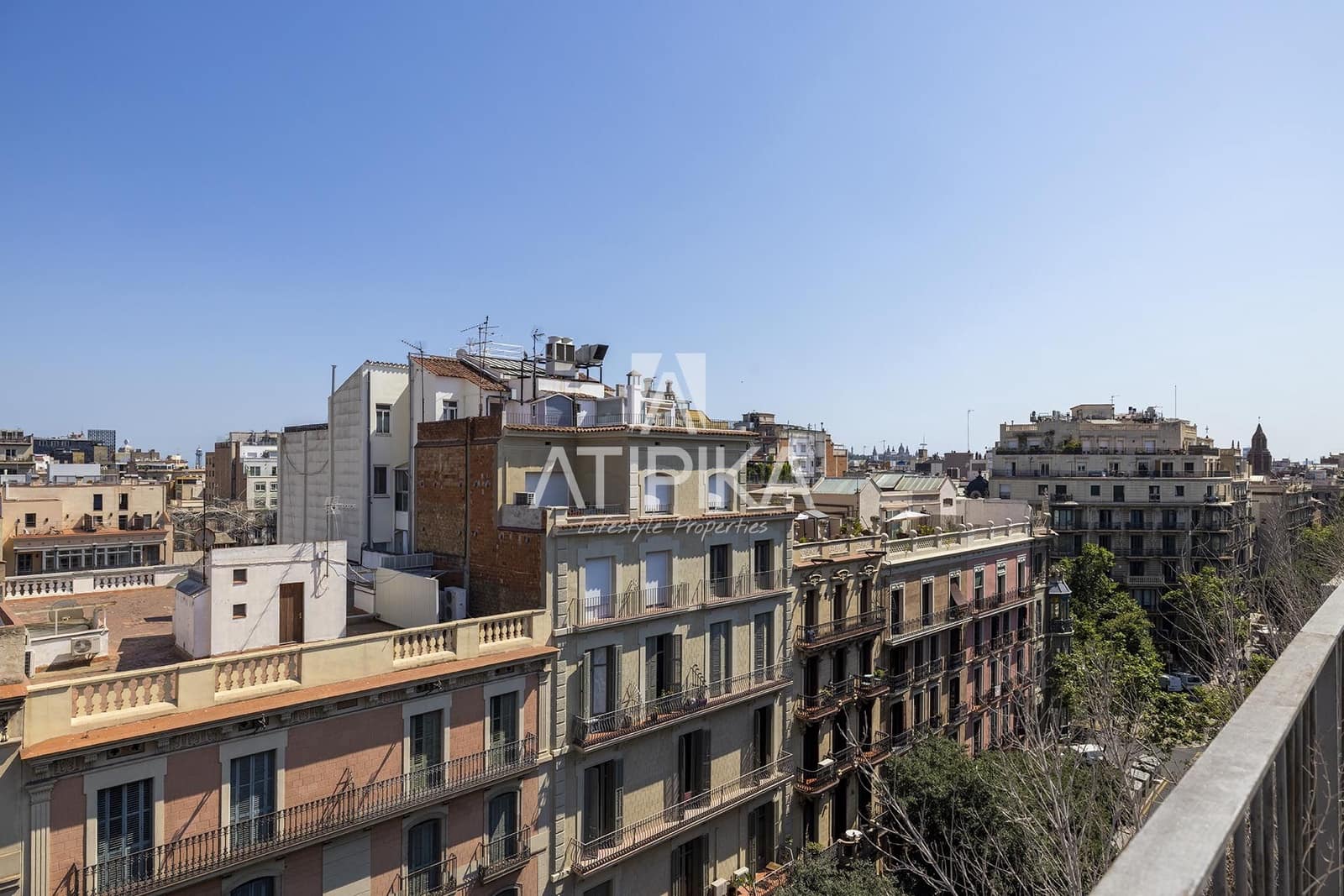 5 makuuhuone Kattohuoneisto myytävänä paikassa Barcelona kaupunki - 5 500 000 € (Ref: 9106218)