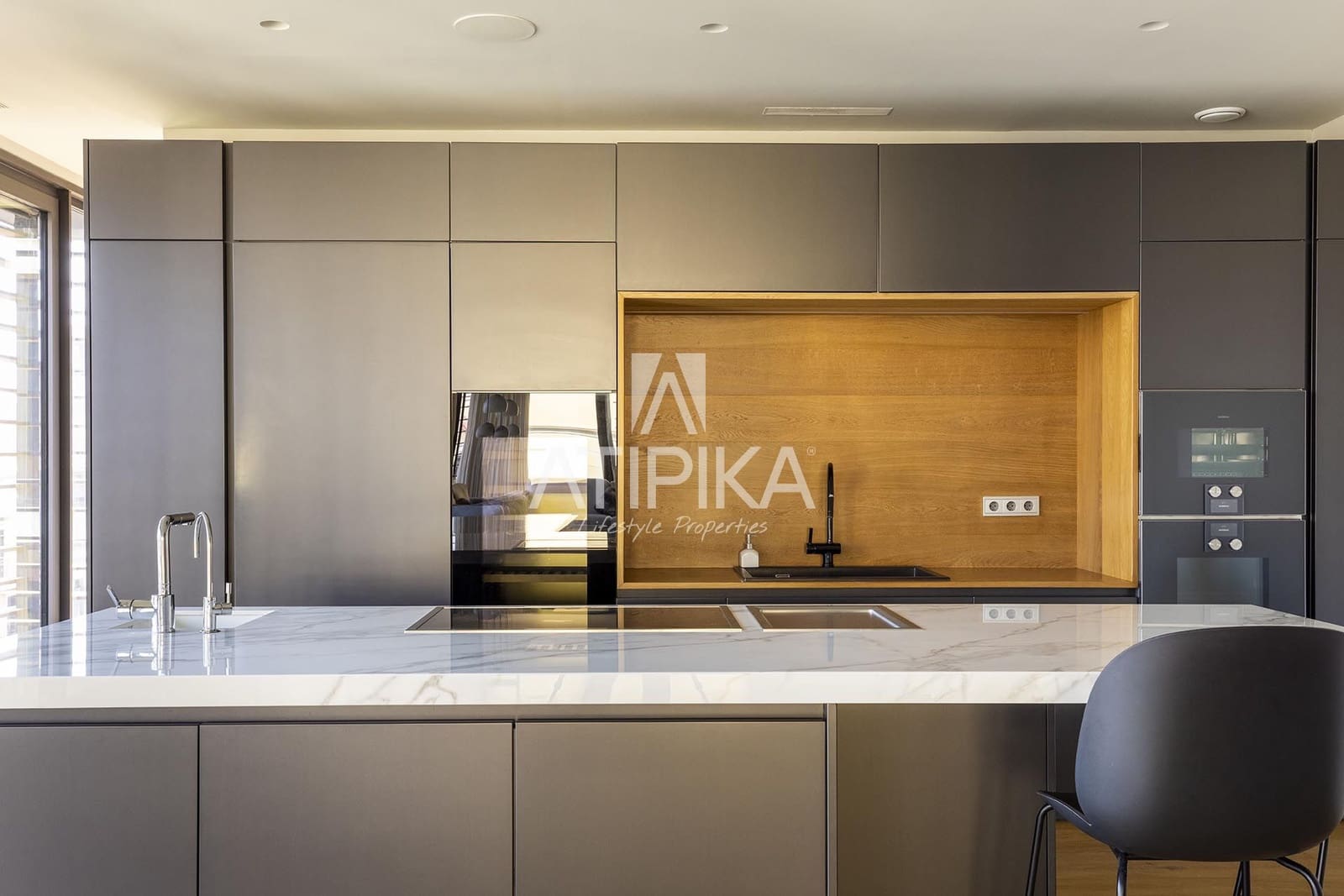 5 makuuhuone Kattohuoneisto myytävänä paikassa Barcelona kaupunki - 5 500 000 € (Ref: 9106218)