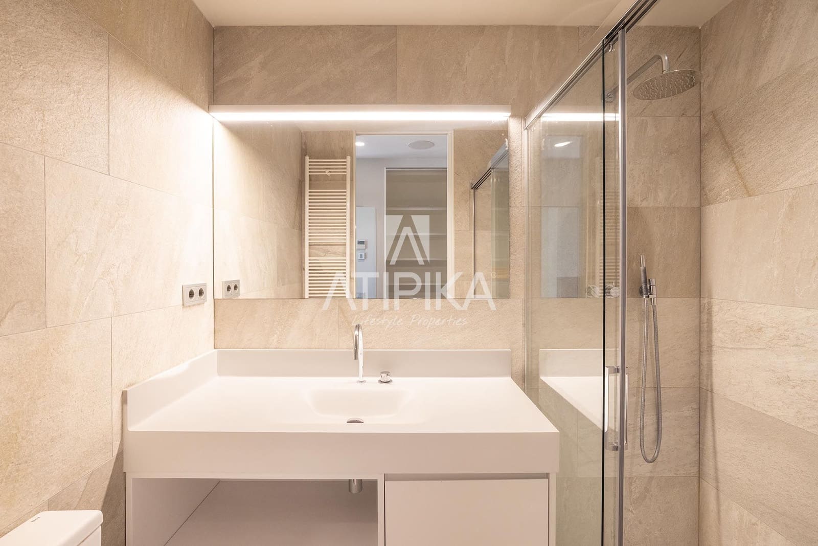 5 makuuhuone Kattohuoneisto myytävänä paikassa Barcelona kaupunki - 5 500 000 € (Ref: 9106218)