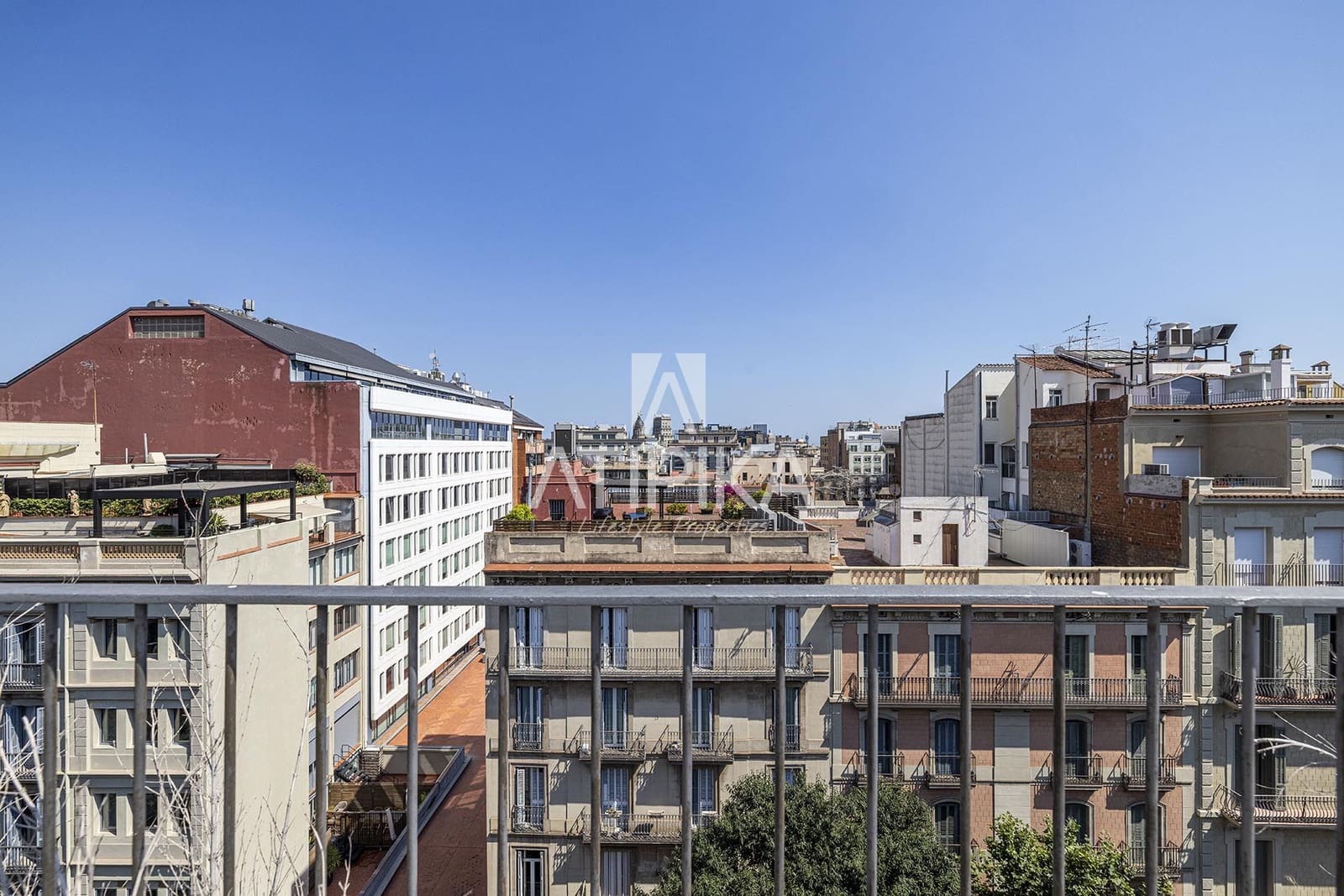 5 makuuhuone Kattohuoneisto myytävänä paikassa Barcelona kaupunki - 5 500 000 € (Ref: 9106218)
