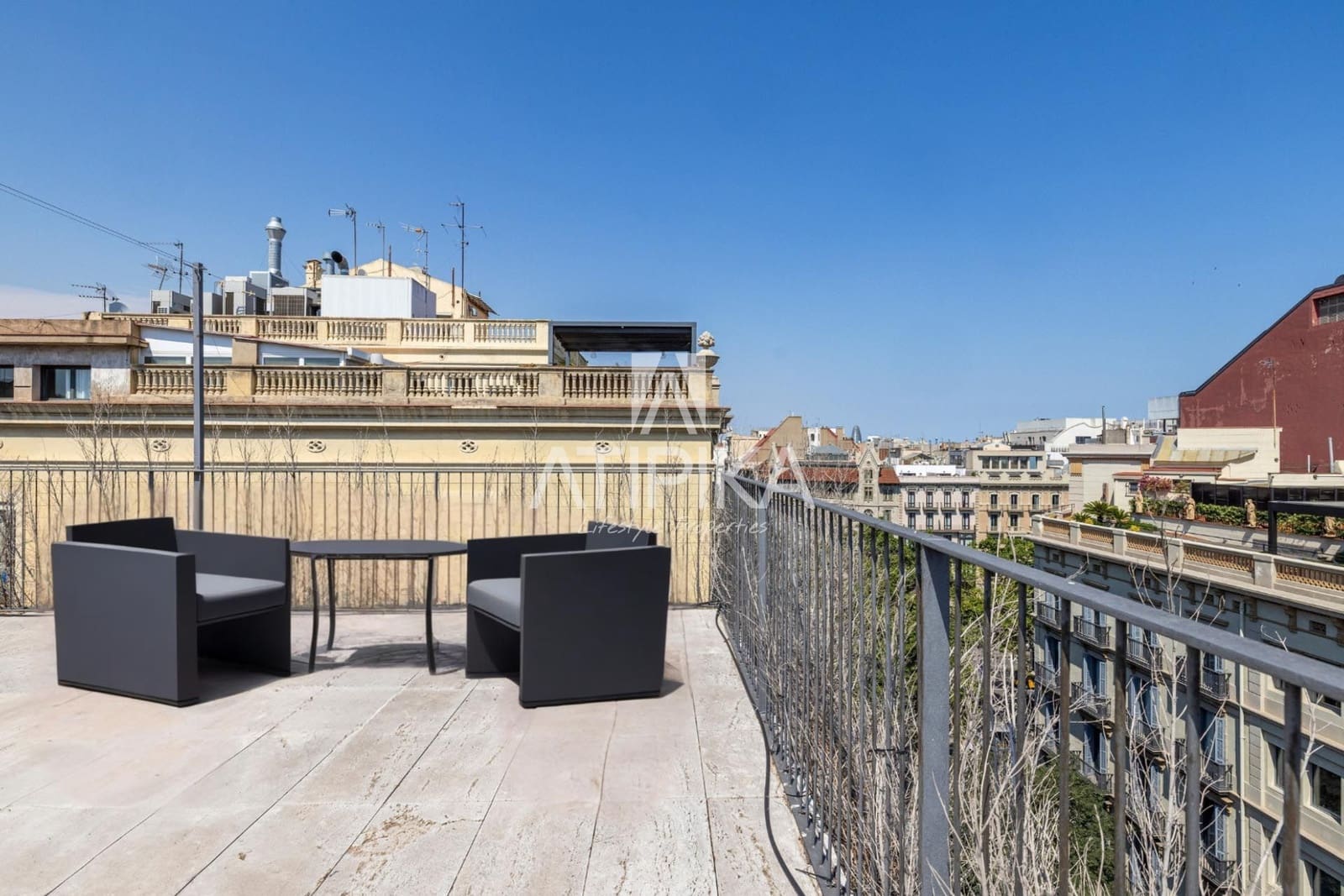 5 makuuhuone Kattohuoneisto myytävänä paikassa Barcelona kaupunki - 5 500 000 € (Ref: 9106218)