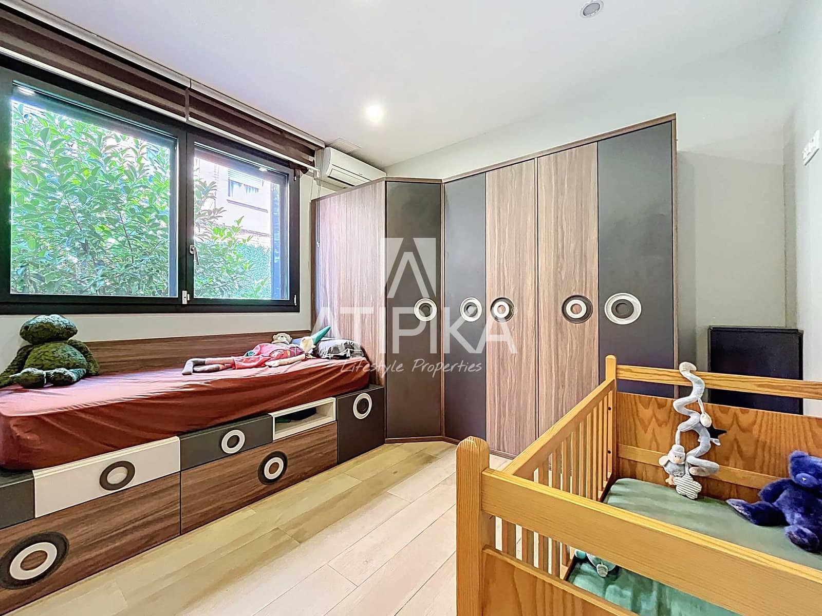 10 soverom Villa til salgs i Cubelles med svømmebasseng - € 798 000 (Ref: 9106219)