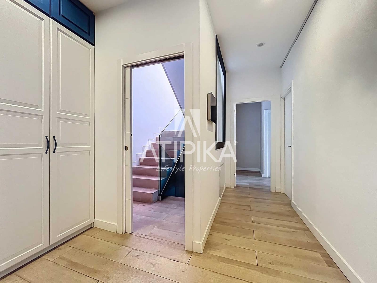 10 soverom Villa til salgs i Cubelles med svømmebasseng - € 798 000 (Ref: 9106219)