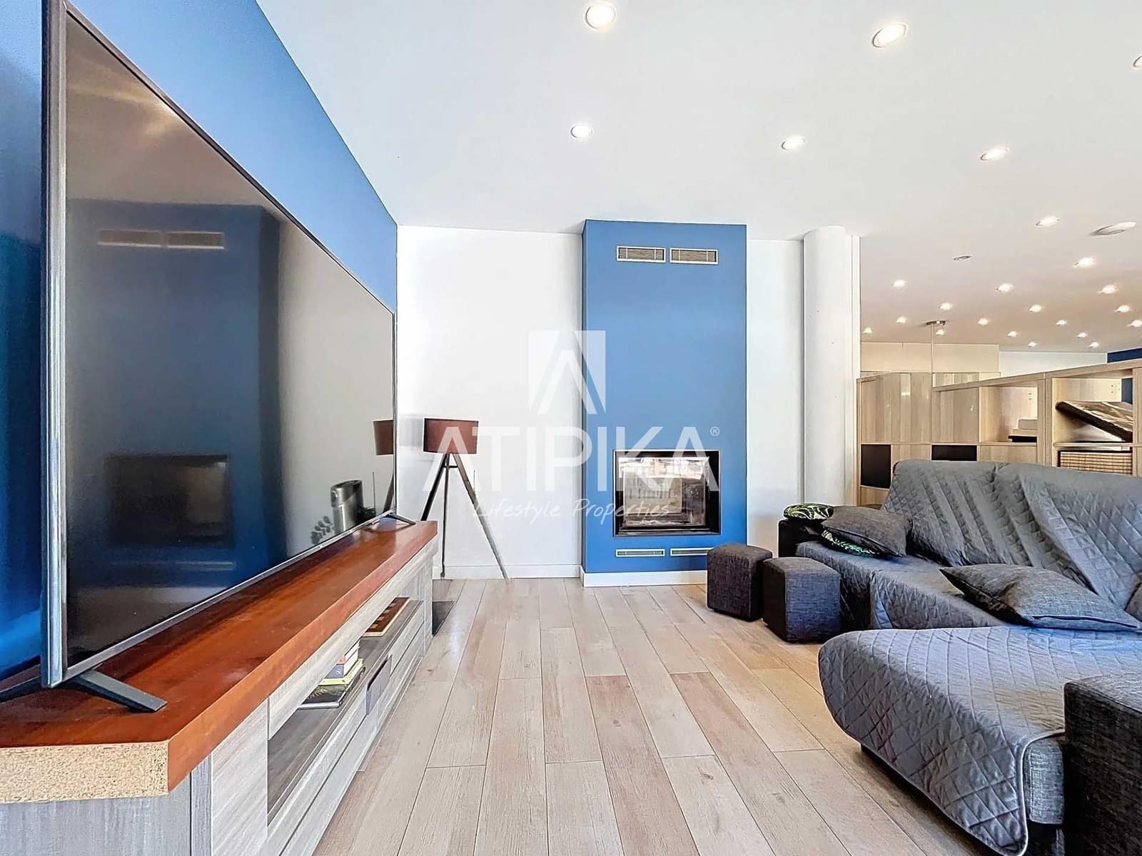 10 soverom Villa til salgs i Cubelles med svømmebasseng - € 798 000 (Ref: 9106219)