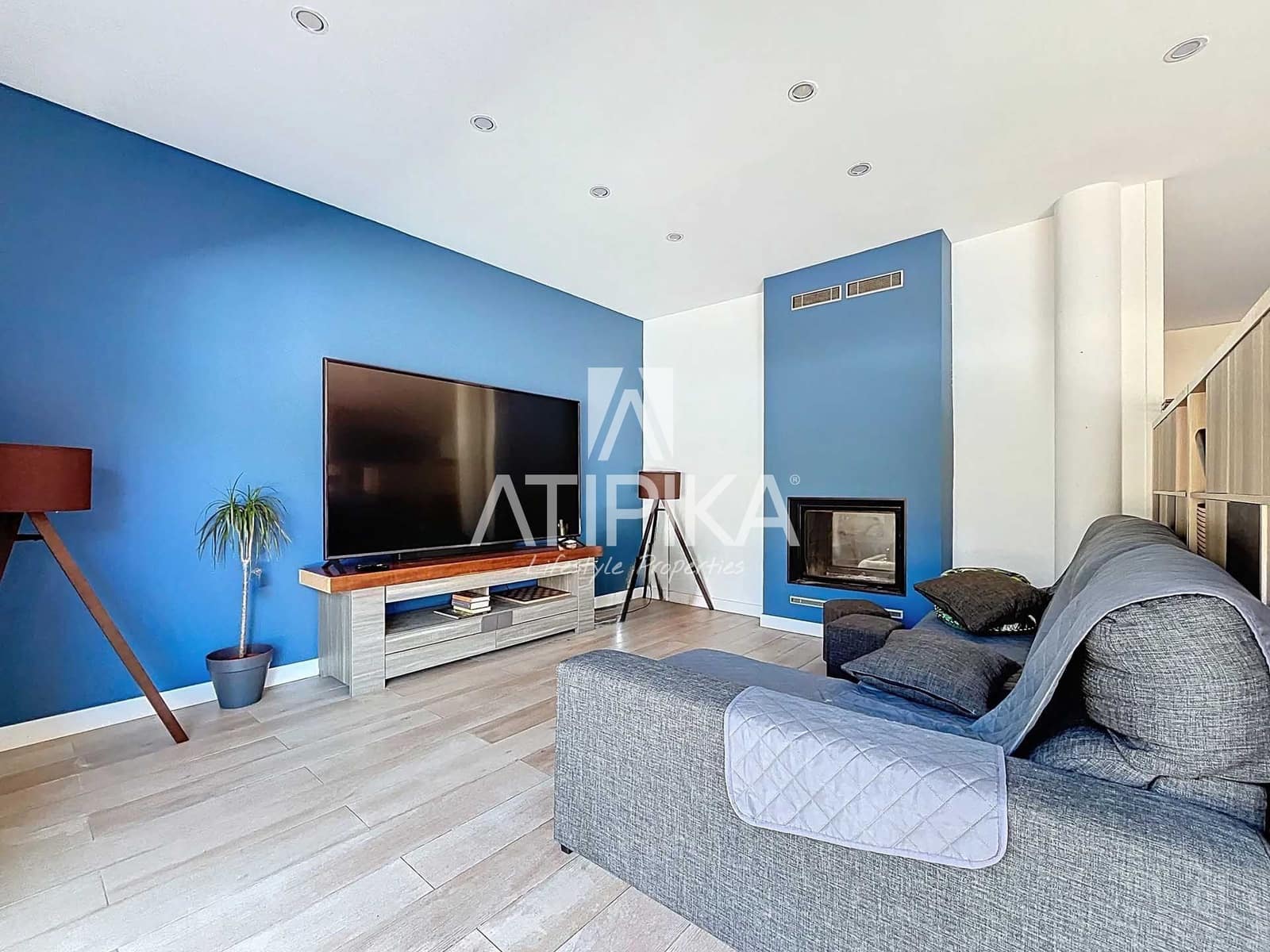 10 soverom Villa til salgs i Cubelles med svømmebasseng - € 798 000 (Ref: 9106219)