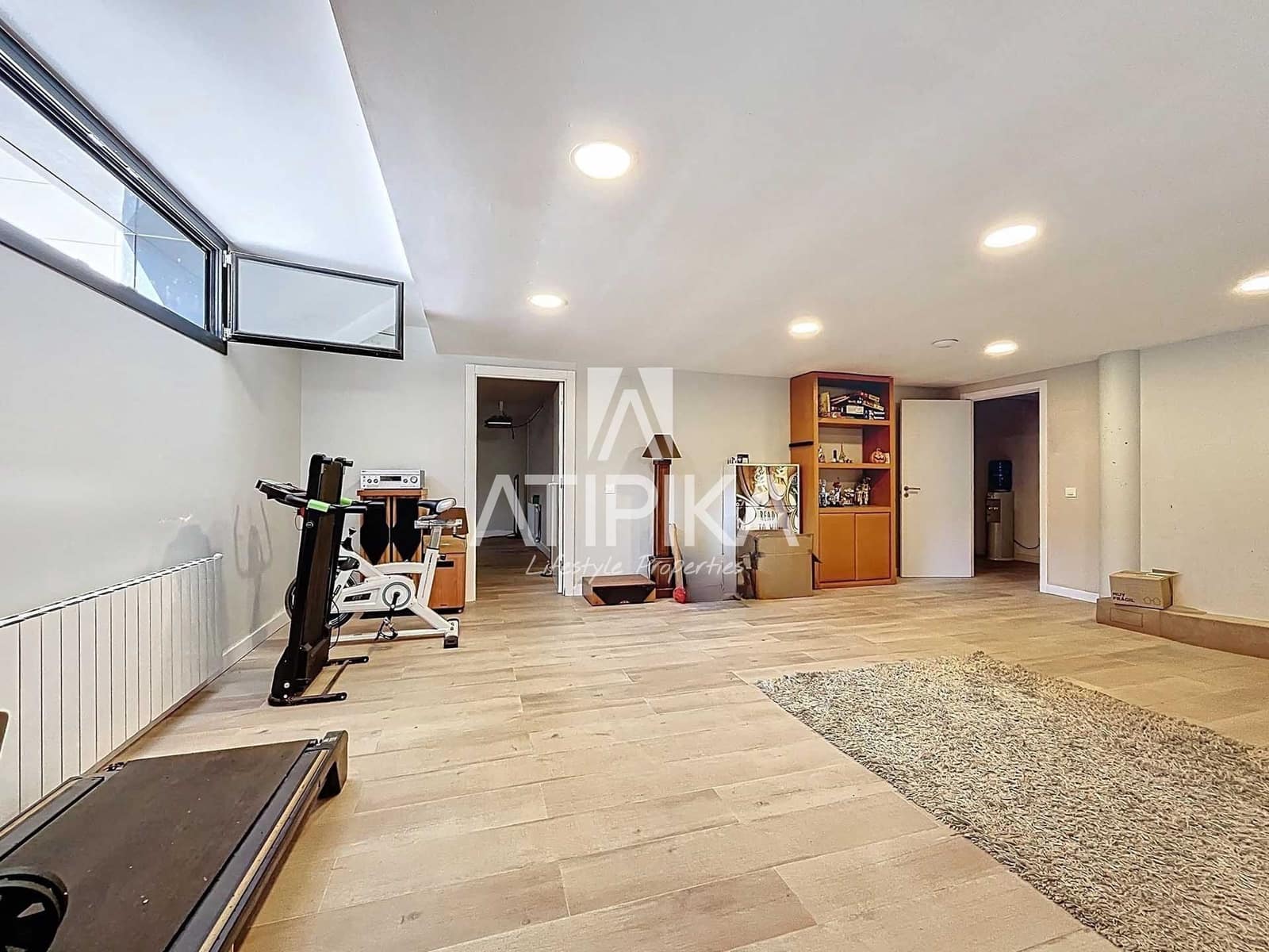 10 soverom Villa til salgs i Cubelles med svømmebasseng - € 798 000 (Ref: 9106219)