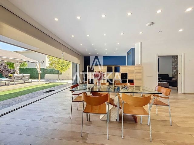 10 sypialnia Willa na sprzedaż w Cubelles z basenem - 850 000 € (Ref: 9106219)