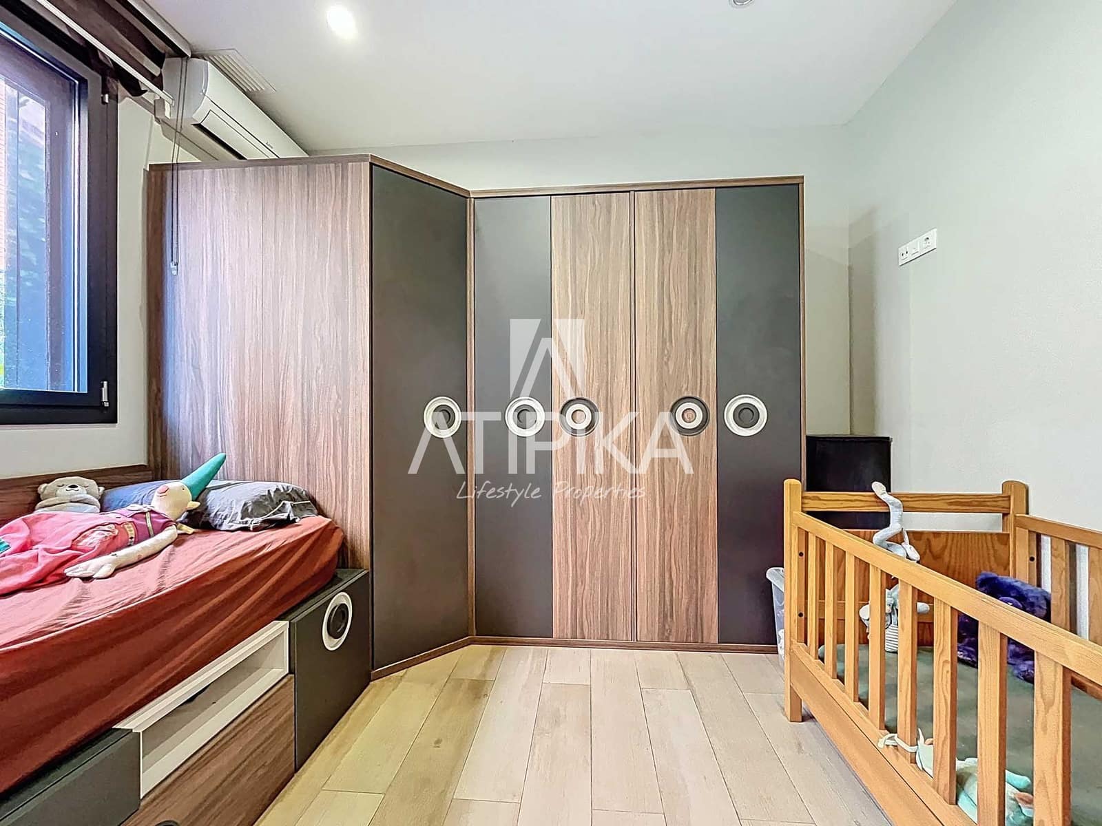 10 soverom Villa til salgs i Cubelles med svømmebasseng - € 798 000 (Ref: 9106219)