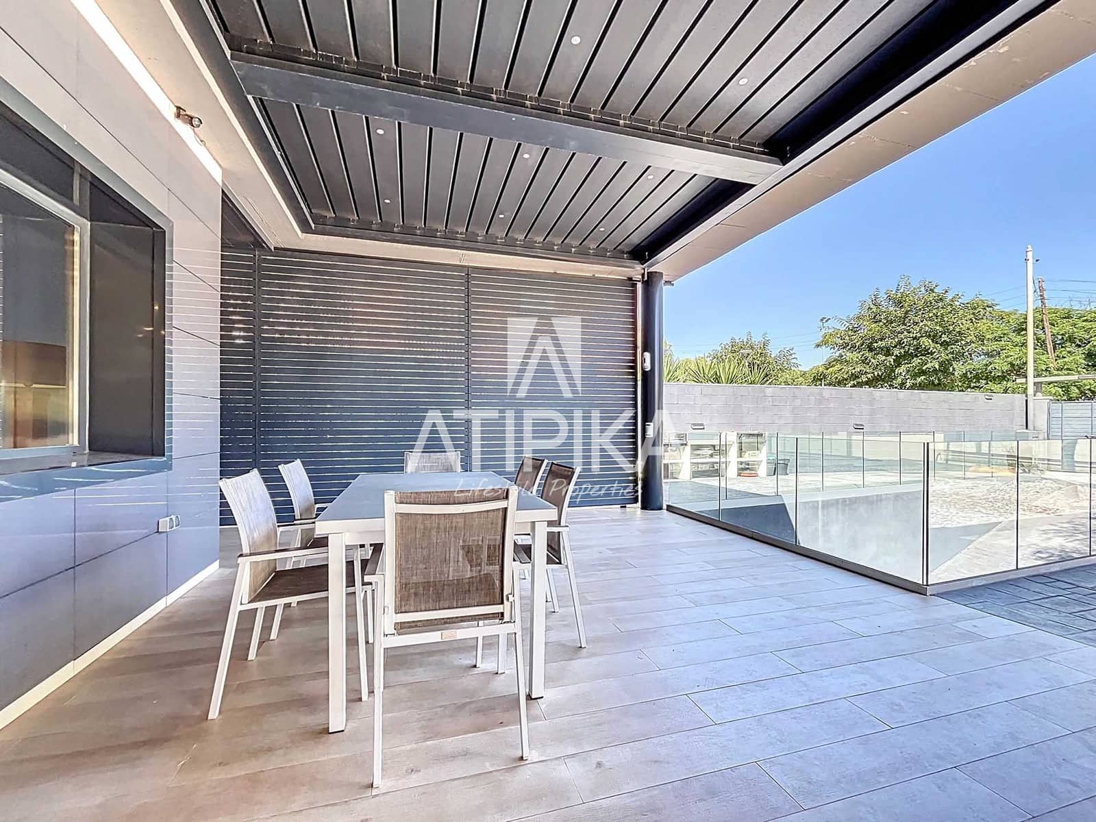 10 soverom Villa til salgs i Cubelles med svømmebasseng - € 798 000 (Ref: 9106219)