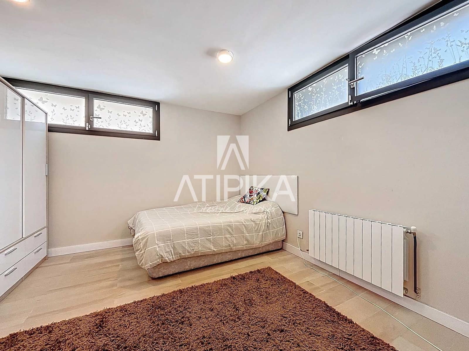 10 soverom Villa til salgs i Cubelles med svømmebasseng - € 798 000 (Ref: 9106219)