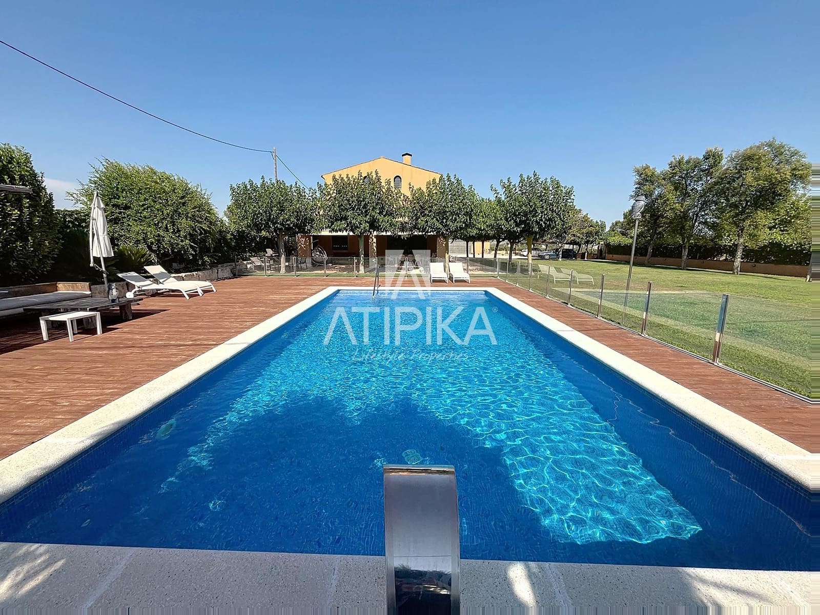 6 soveværelse Finca/Landehus til salg i La Granada med swimmingpool - € 1.690.000 (Ref: 9106220)