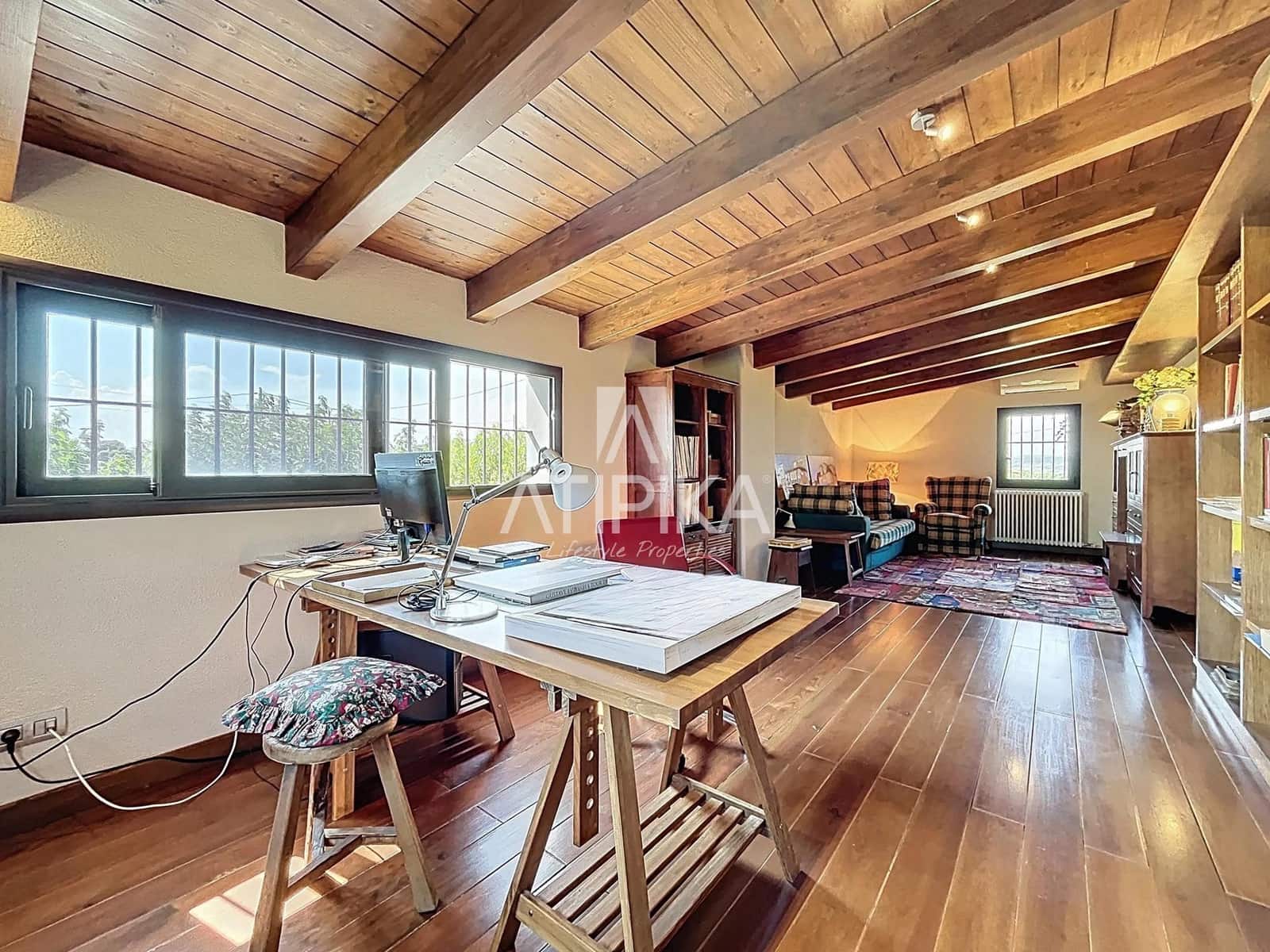 6 soveværelse Finca/Landehus til salg i La Granada med swimmingpool - € 1.690.000 (Ref: 9106220)