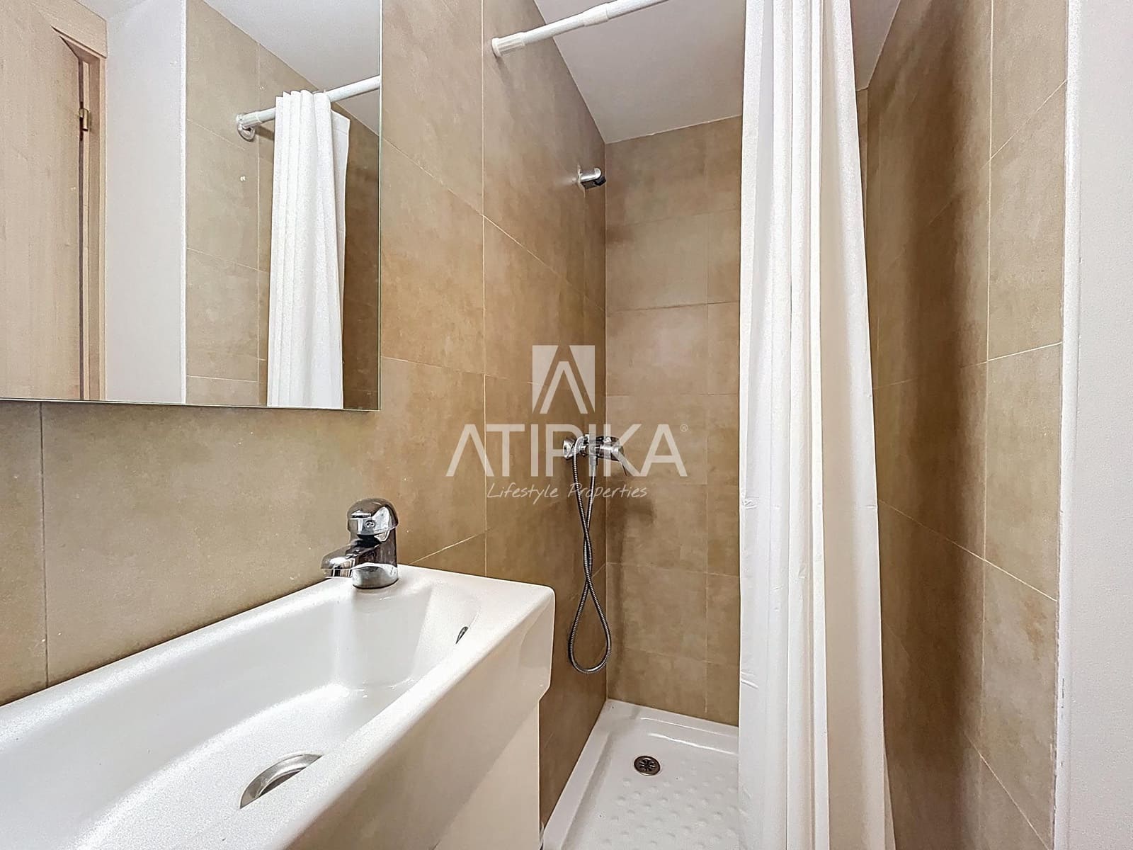 6 soveværelse Finca/Landehus til salg i La Granada med swimmingpool - € 1.690.000 (Ref: 9106220)