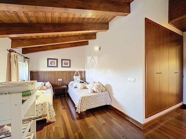 6 bedroom Finca/Country House for sale in La Granada with pool - € 1,690,000 (Ref: 9106220)