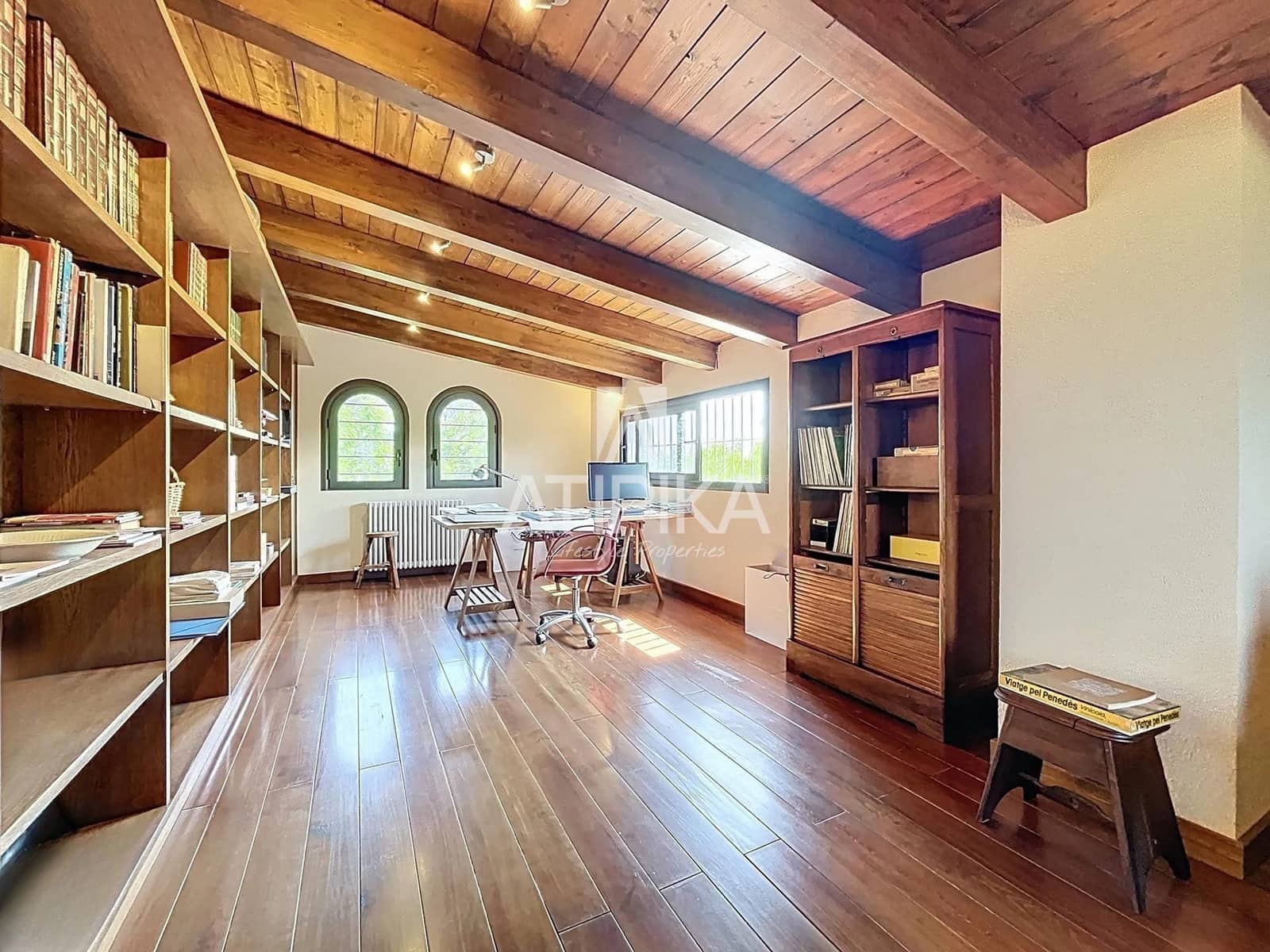 6 soveværelse Finca/Landehus til salg i La Granada med swimmingpool - € 1.690.000 (Ref: 9106220)