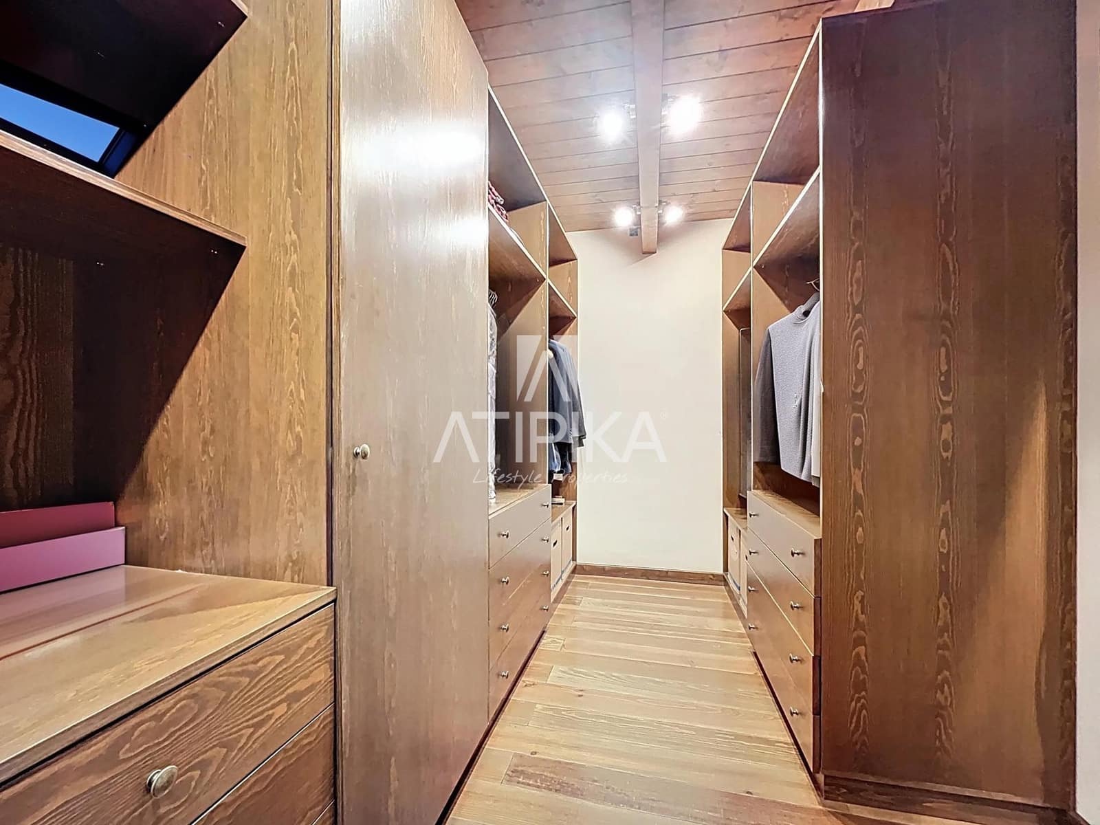 6 soveværelse Finca/Landehus til salg i La Granada med swimmingpool - € 1.690.000 (Ref: 9106220)