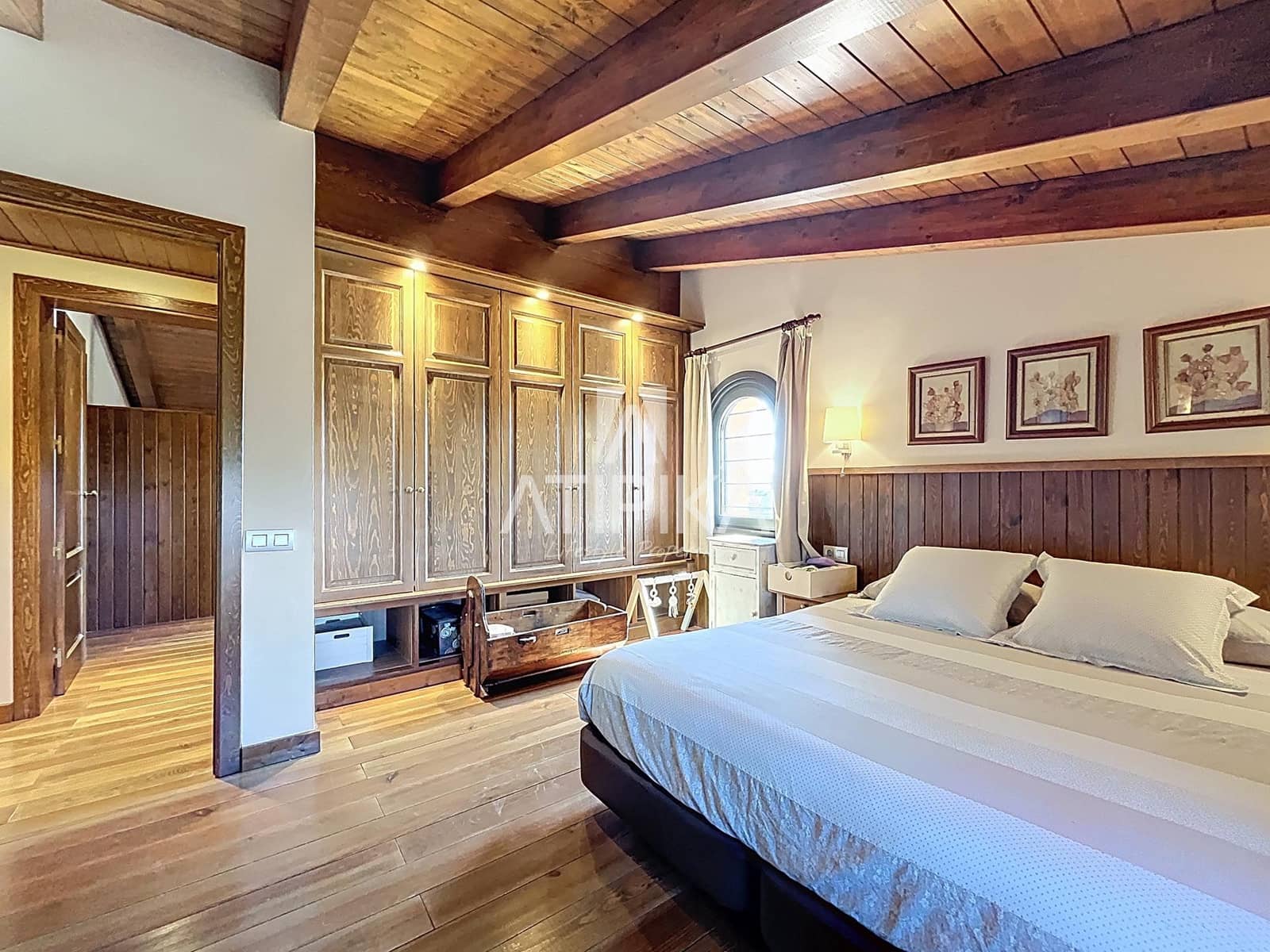 6 soveværelse Finca/Landehus til salg i La Granada med swimmingpool - € 1.690.000 (Ref: 9106220)