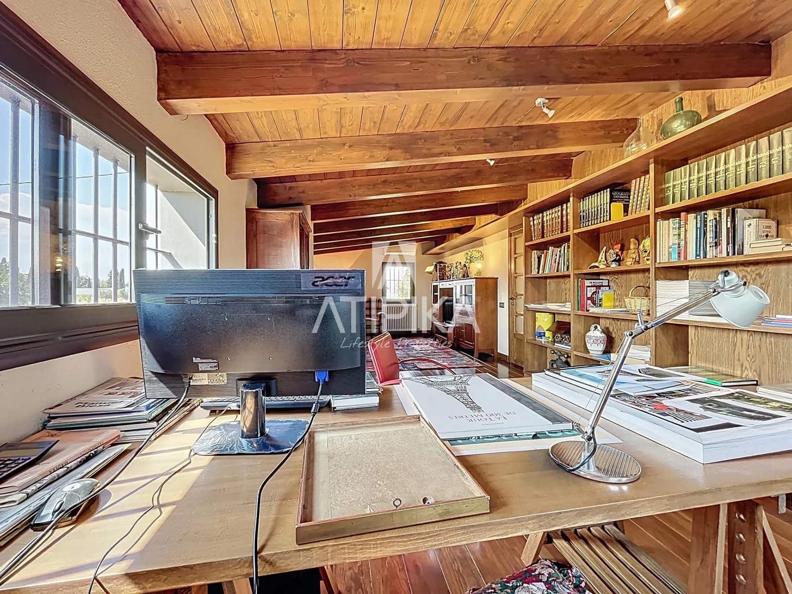 6 soveværelse Finca/Landehus til salg i La Granada med swimmingpool - € 1.690.000 (Ref: 9106220)