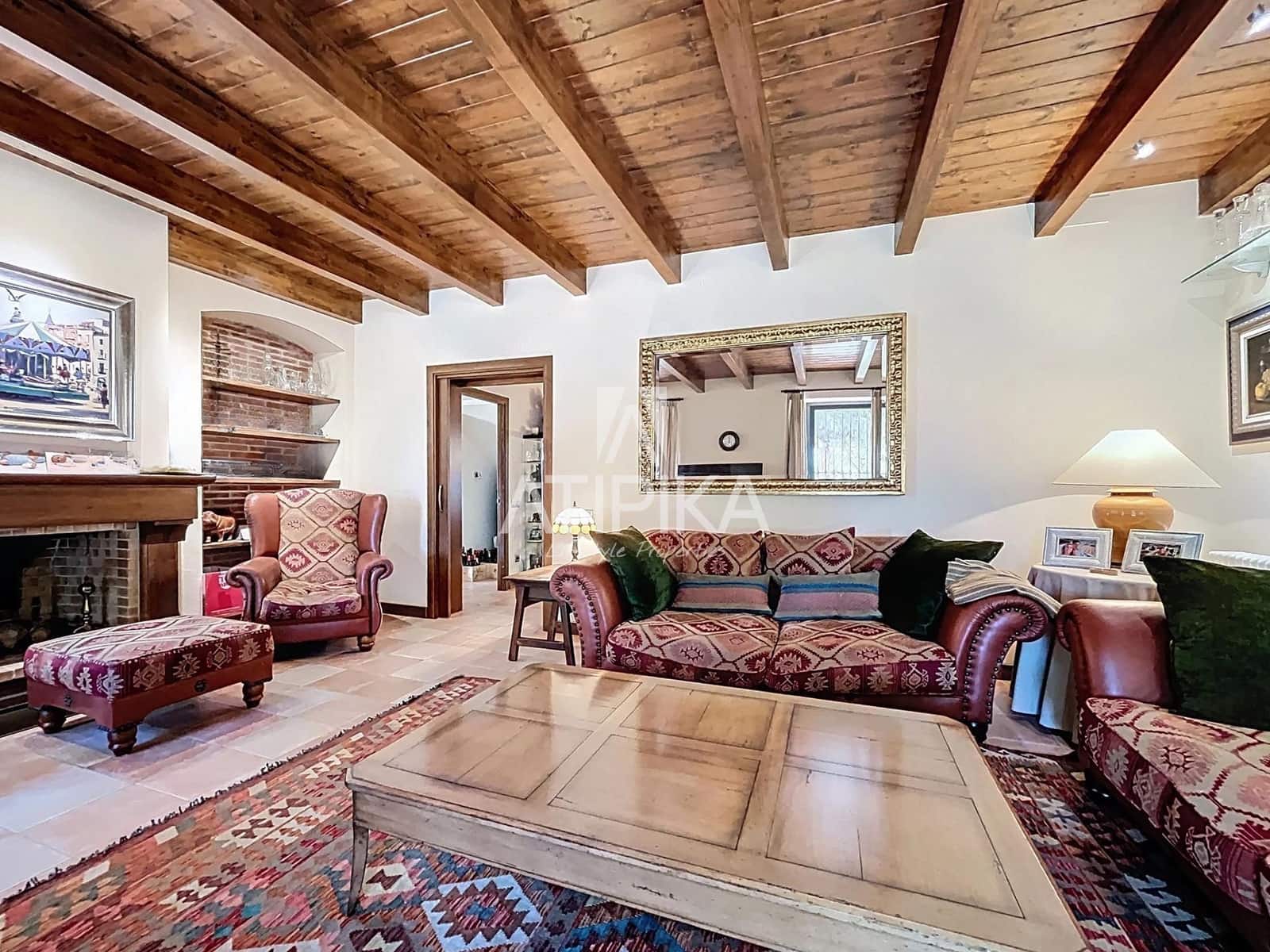 6 soveværelse Finca/Landehus til salg i La Granada med swimmingpool - € 1.690.000 (Ref: 9106220)