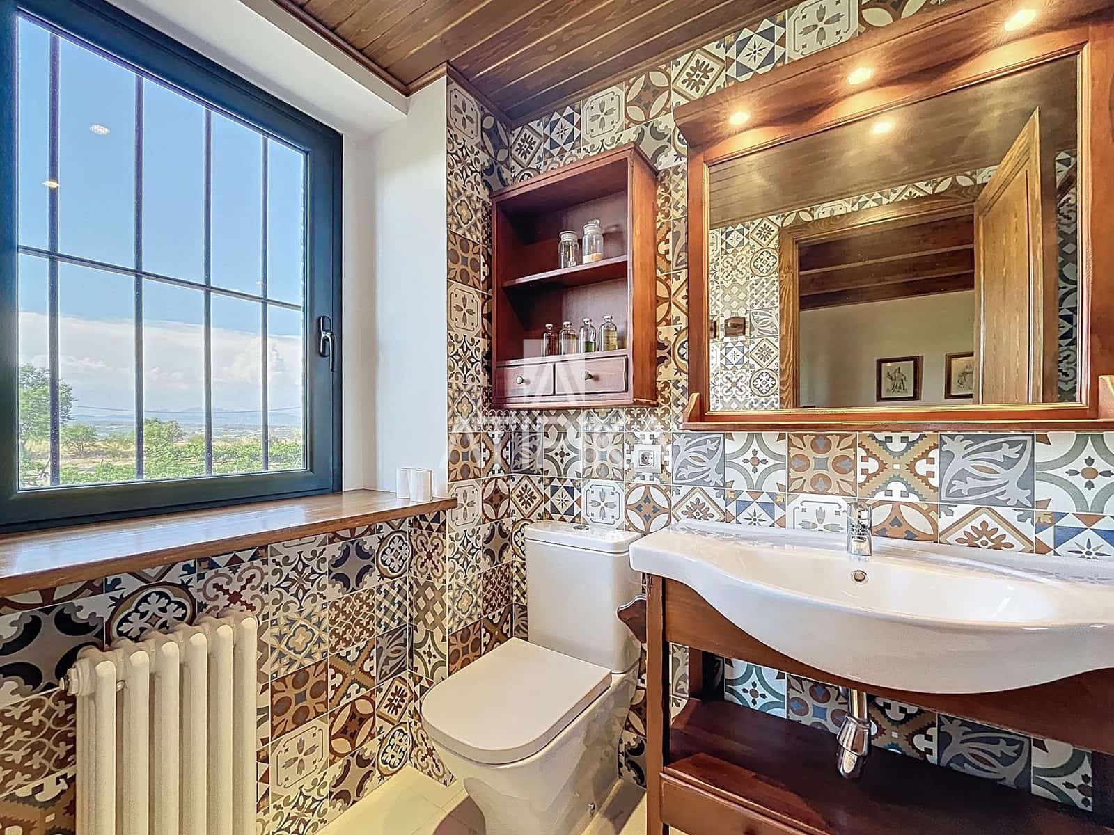 6 soveværelse Finca/Landehus til salg i La Granada med swimmingpool - € 1.690.000 (Ref: 9106220)