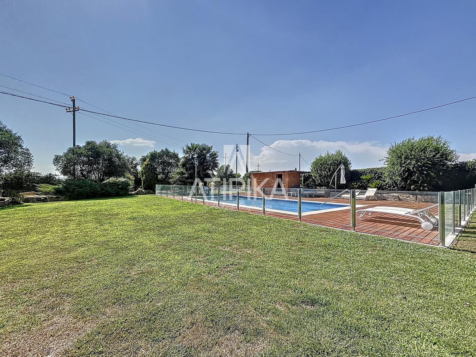 6 soveværelse Finca/Landehus til salg i La Granada med swimmingpool - € 1.690.000 (Ref: 9106220)