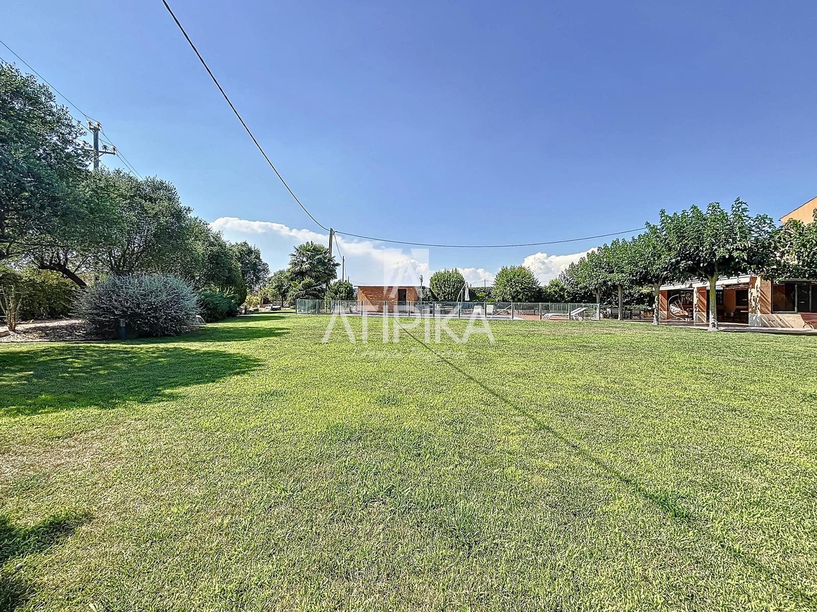 6 soveværelse Finca/Landehus til salg i La Granada med swimmingpool - € 1.690.000 (Ref: 9106220)