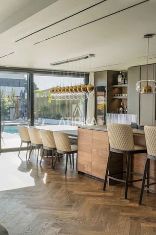 5 sypialnia Willa na sprzedaż w Sant Andreu de Llavaneres z basenem - 2 150 000 € (Ref: 9115696)