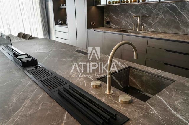 5 sypialnia Willa na sprzedaż w Sant Andreu de Llavaneres z basenem - 2 150 000 € (Ref: 9115696)